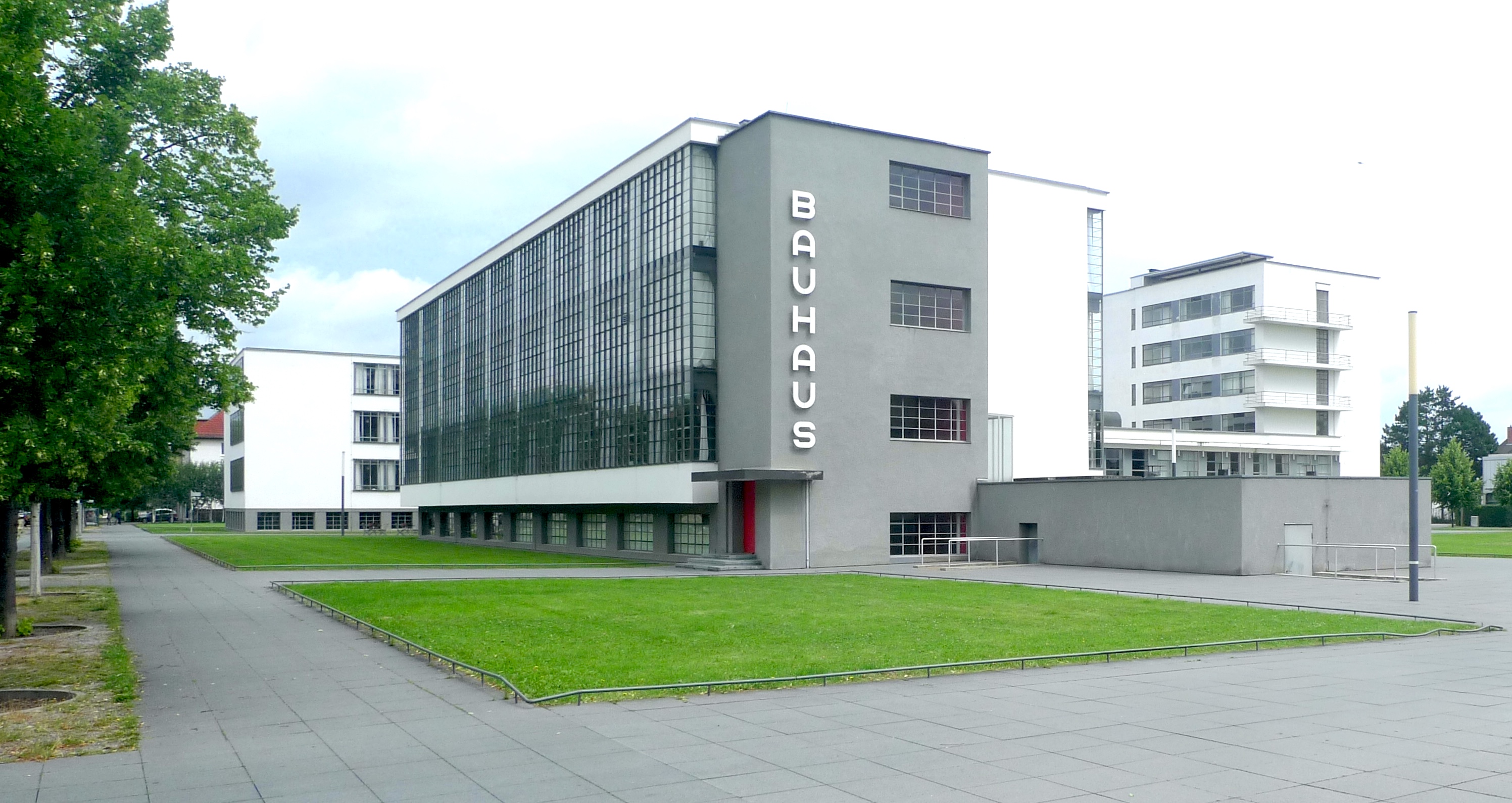 Above: Bauhaus Building, Dessau.  Image: Alan Powers