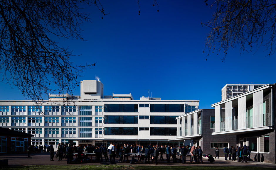 Haggerston School, Hackney - Erno Goldfinger for the London County Council (1964-67)