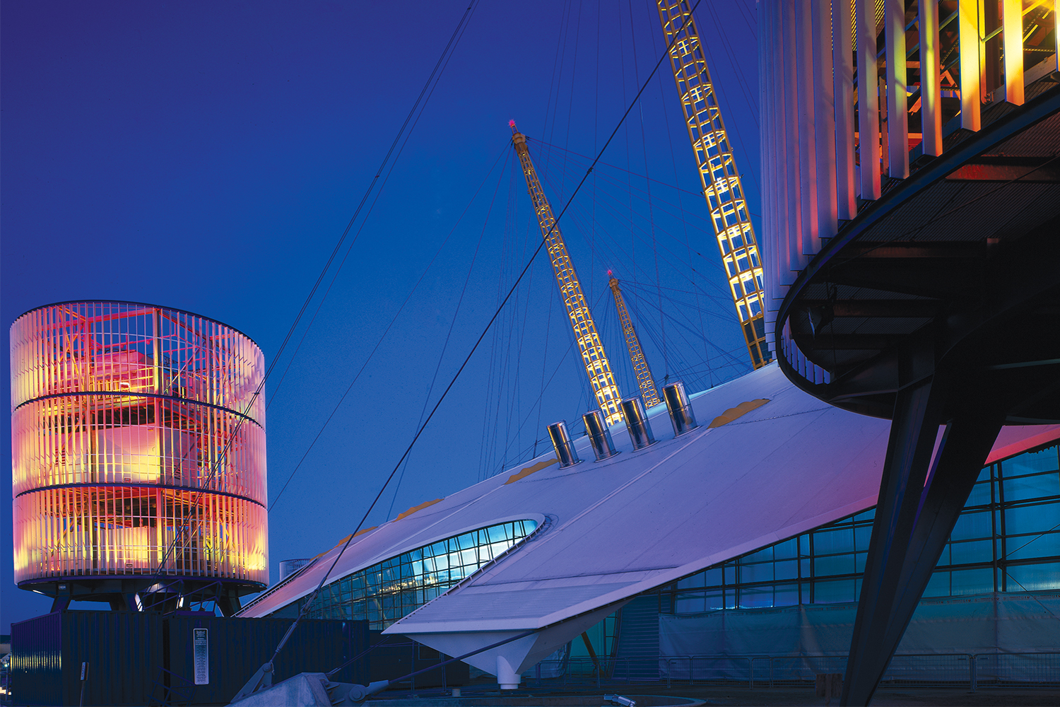 Millennium Dome, 2000 - Richard Rogers Partnership
Credit: Buro Happold/ Mandy Reynolds