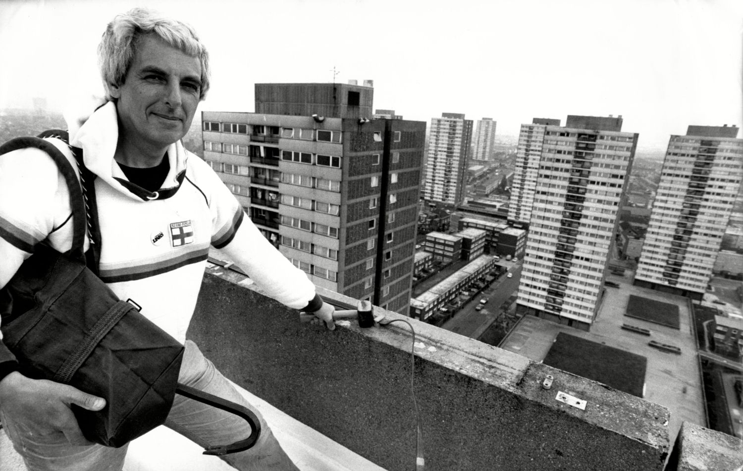 Sam Webb at the top of Ronan Point, 1984 © Bill Cross_ANL_Shutterstock.