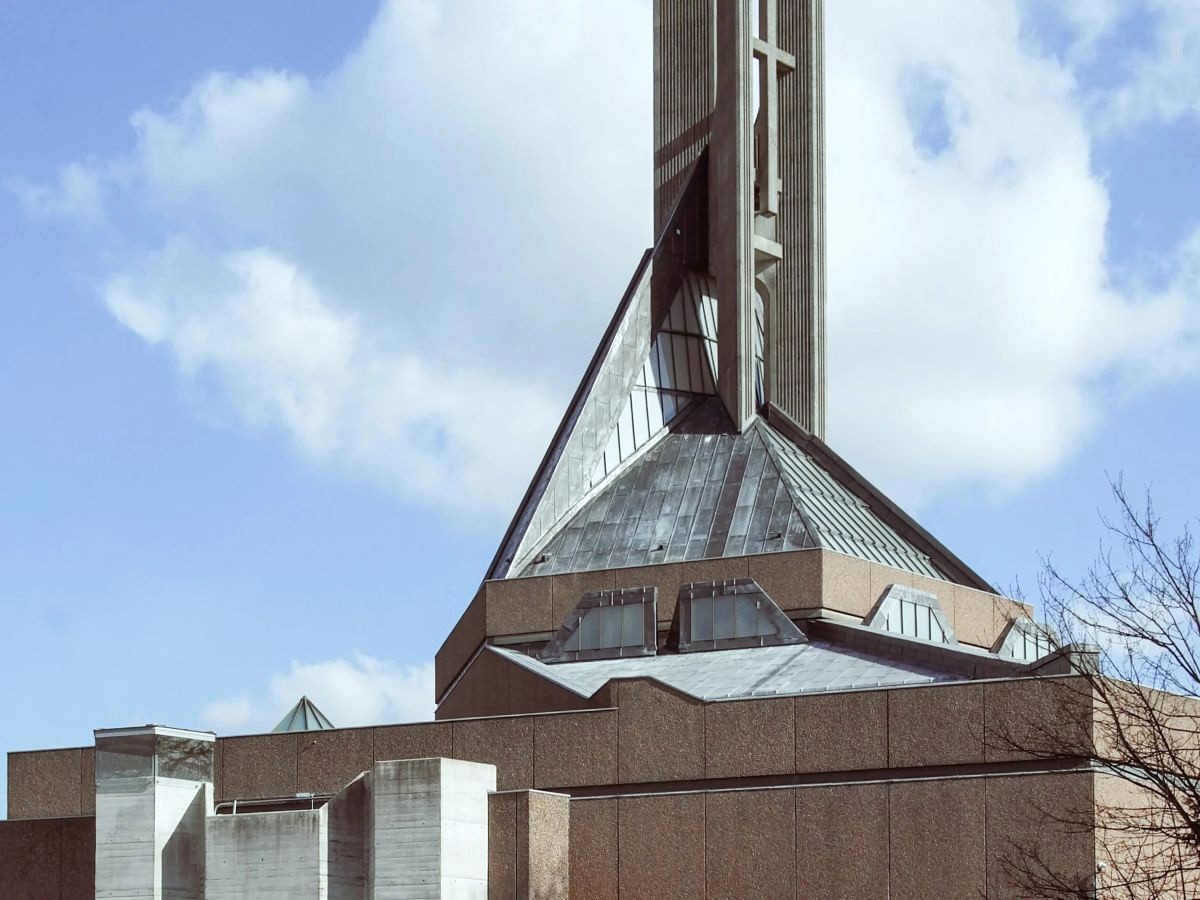 Grade II*-listed, Roman Catholic Cathedral Church of St Peter and St Paul (1969-73) was the last major cathedral to be built in Britain. Photo by Andrew Eberlin.