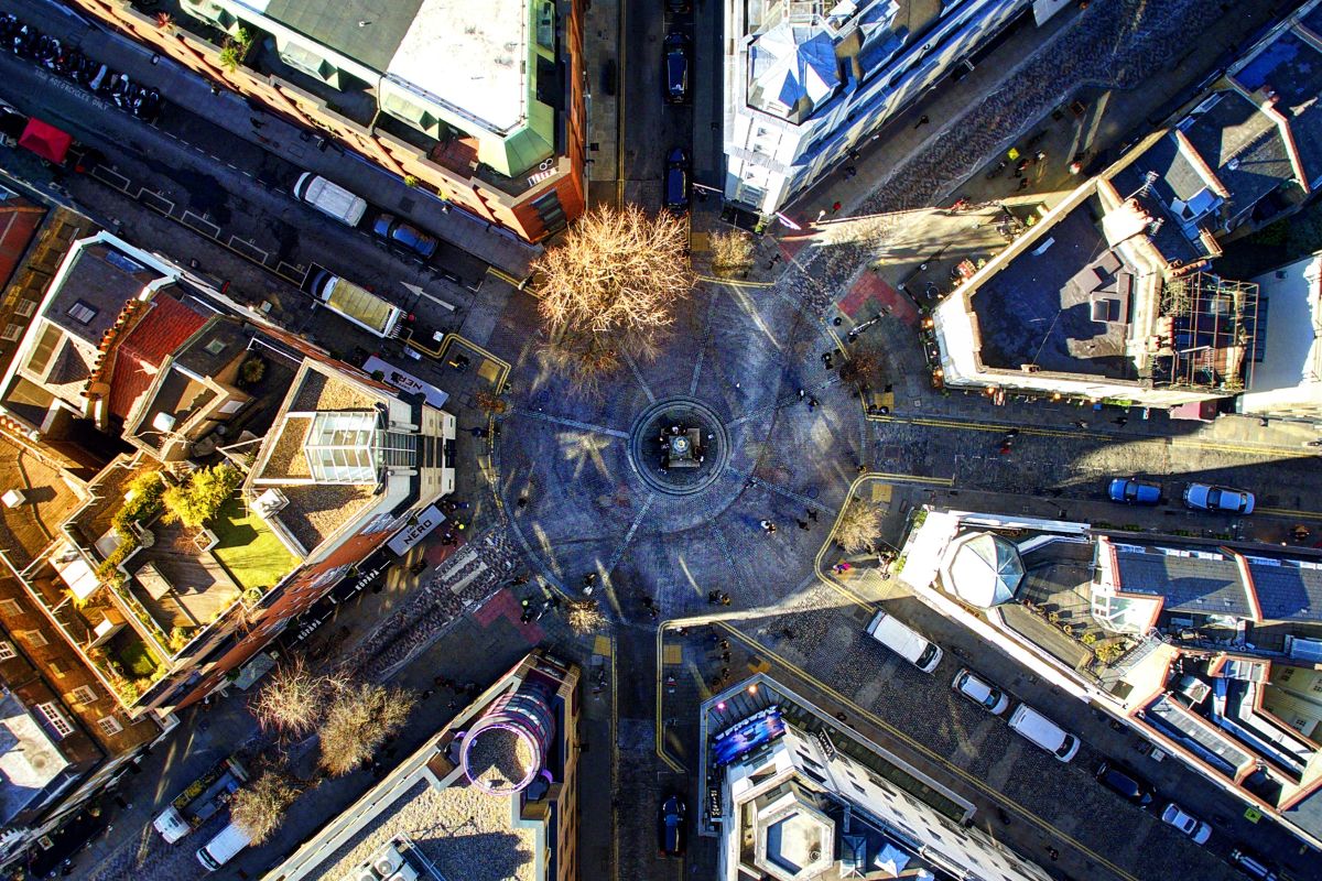 Birds eye view of Seven Dials. Photo by Trey Ratcliff CC BY-NC-SA 2.0